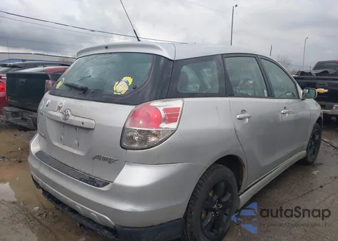 2005 Toyota Matrix Xr z USA, uszkodzony, nr VIN 2T1LR30E05C433170